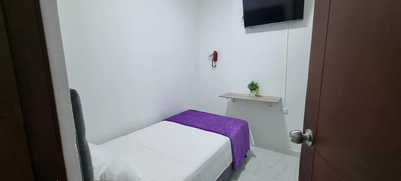 Garden Home Hostal Barranquilla  Colombia